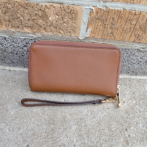 Michael Kors Jet Set Brown Crossgrain  Leather Travel Wristlet Phone Wallet - Picture 7 of 13